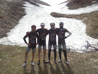 ASD VELO CLUB Freccia Vallone - SALITE DELLE MARCHE Montioli