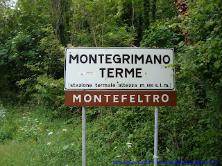 Monte Grimano da Case Nuove (da Appunti di Romagna) 2012 05 20 014