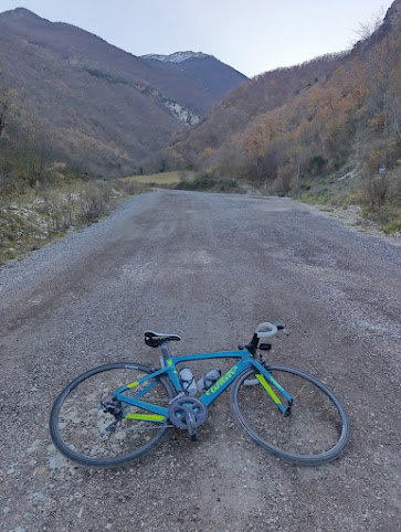 Il Mandrale: Monte Catria da Colombara IMG 20251210 153113