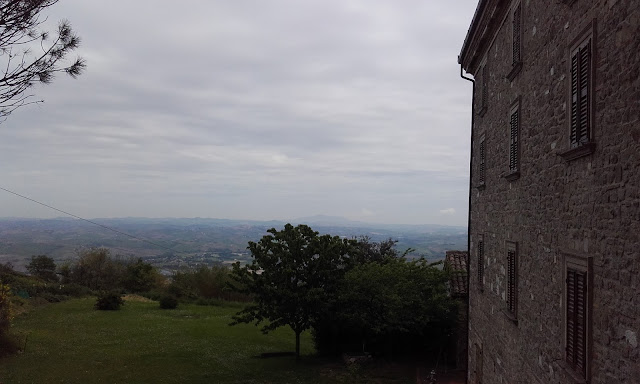 Campi Lunghi e Avenale Cingoli Avenale 2016 05 04 11.02