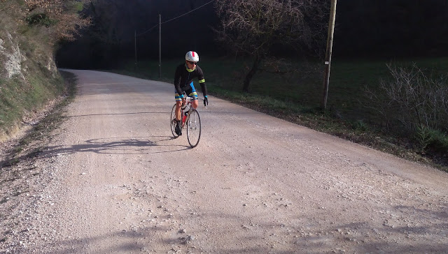 Monte Murano (Colle Foglia) P 20191227 122326
