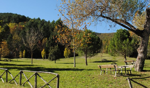 Becetta, Col della Croce e gli altri monti di Treia Coldellacroces
