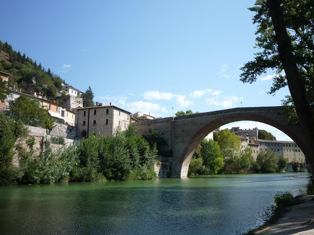 Monti della Cesana: Cittadella, Alce Nero e Brombolona Italy Fossombrone Bridge