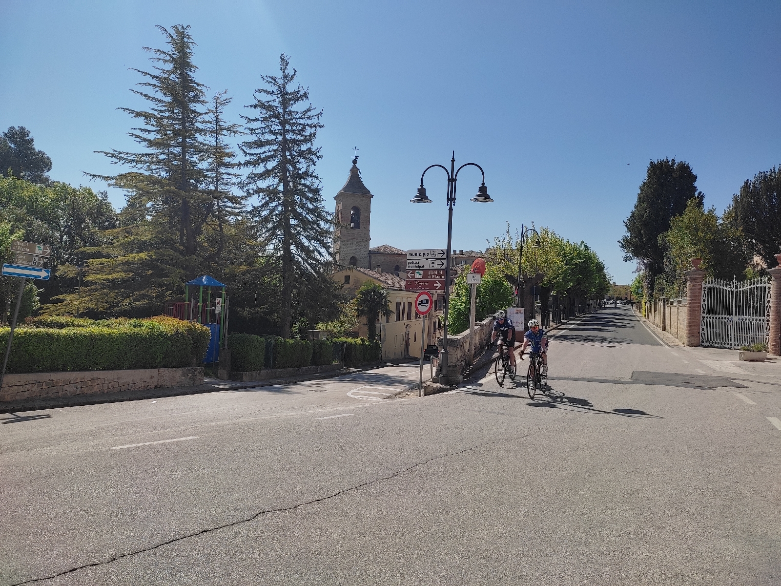 Jesi e i Castelli del Nord 1619530588983497 7