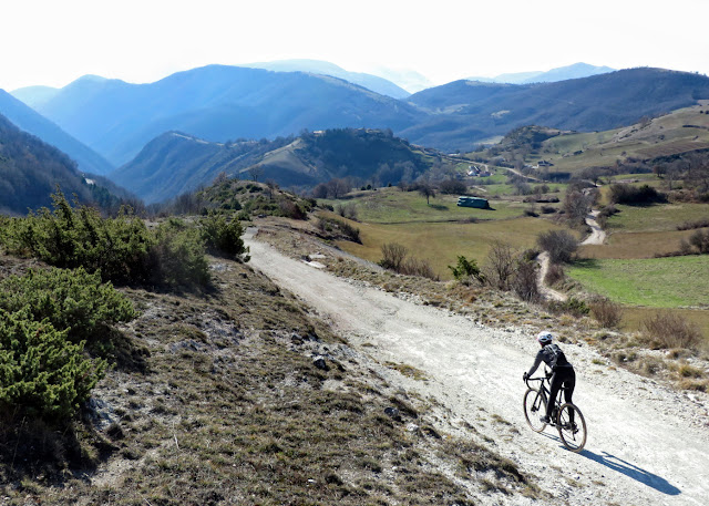 Tappe del Brevetto Gravel #23: Anello Montecavallo Pantaneto Riofreddo