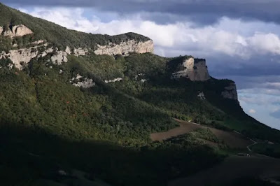 Castel di Croce e il Monte dell’Ascensione 1453637685 1379582988 IMG 0383 1
