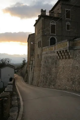 Castel di Croce e il Monte dell’Ascensione 1453637685 1379582988 IMG 8953