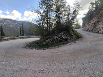 Passo del Furlo e panoramica del Monte Pietralata IMG 20221106 125137