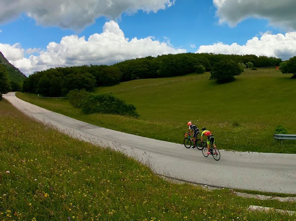 Monte San Vicino dal Molino Bravi BSVGricciniL VETTA 104385448 1647667742050848 3377987063665665339 O