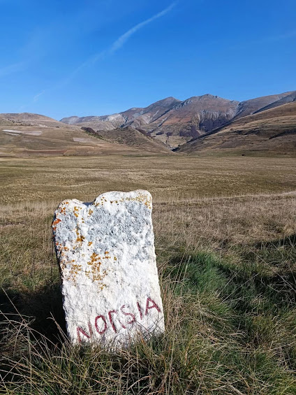 Via dalla Marca! Tutti i valichi appenninici Castelluccio Pian Perduto